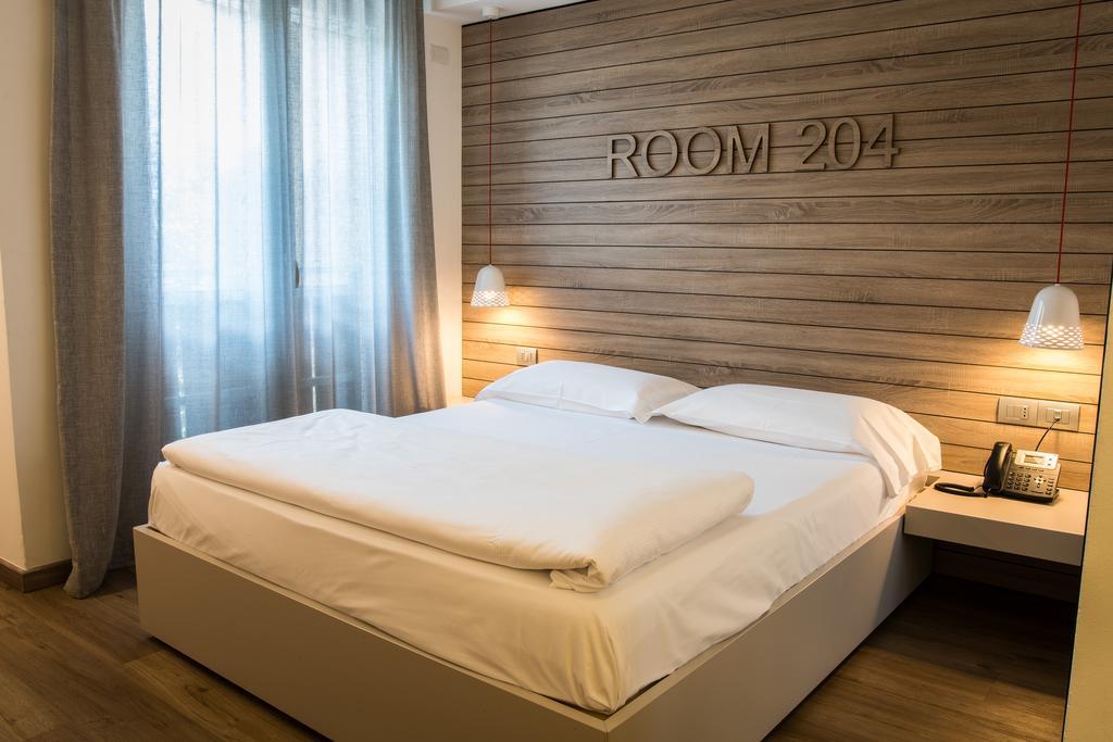 B612 Hotel Levico Terme Luaran gambar