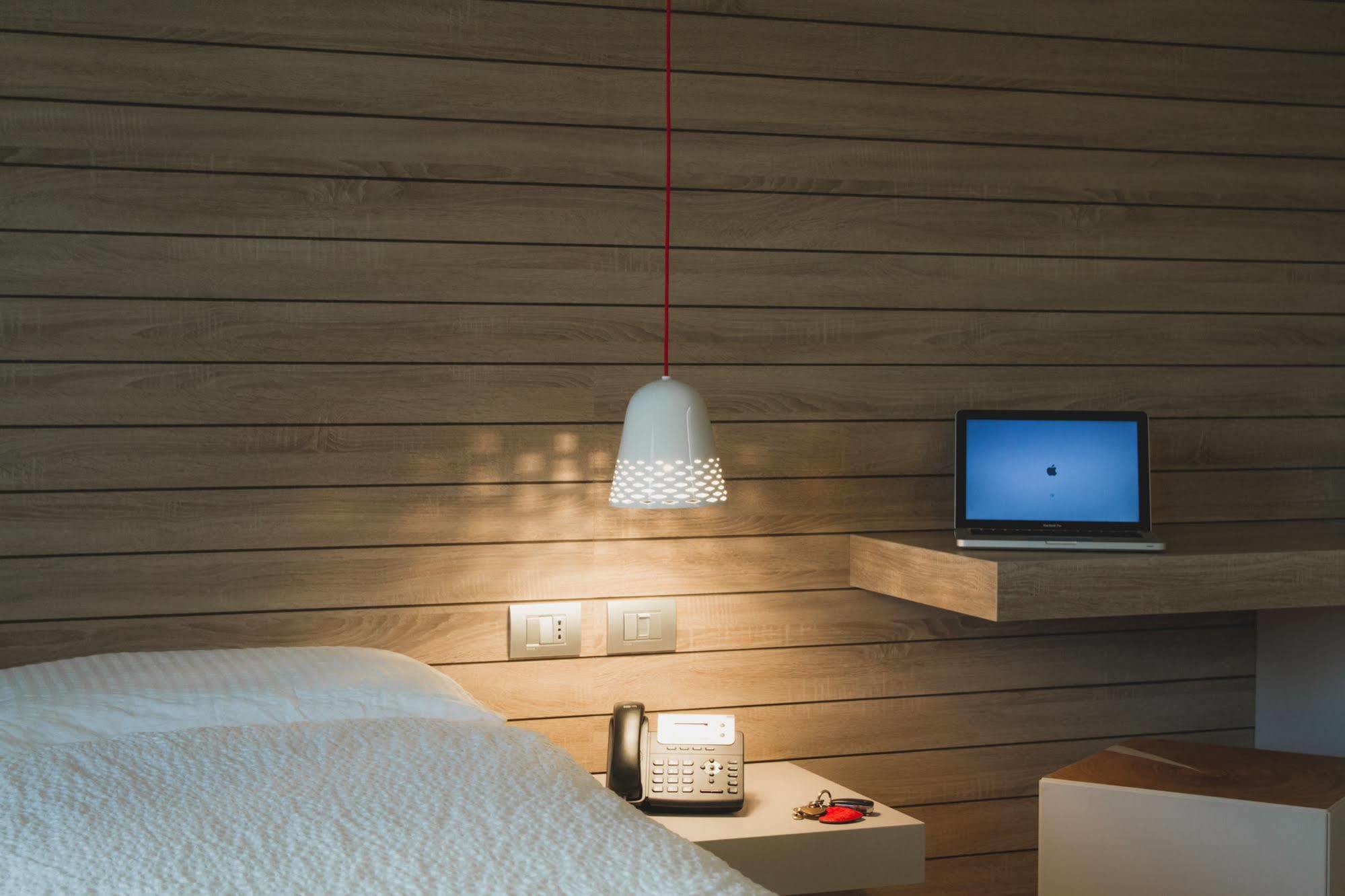 B612 Hotel Levico Terme Luaran gambar