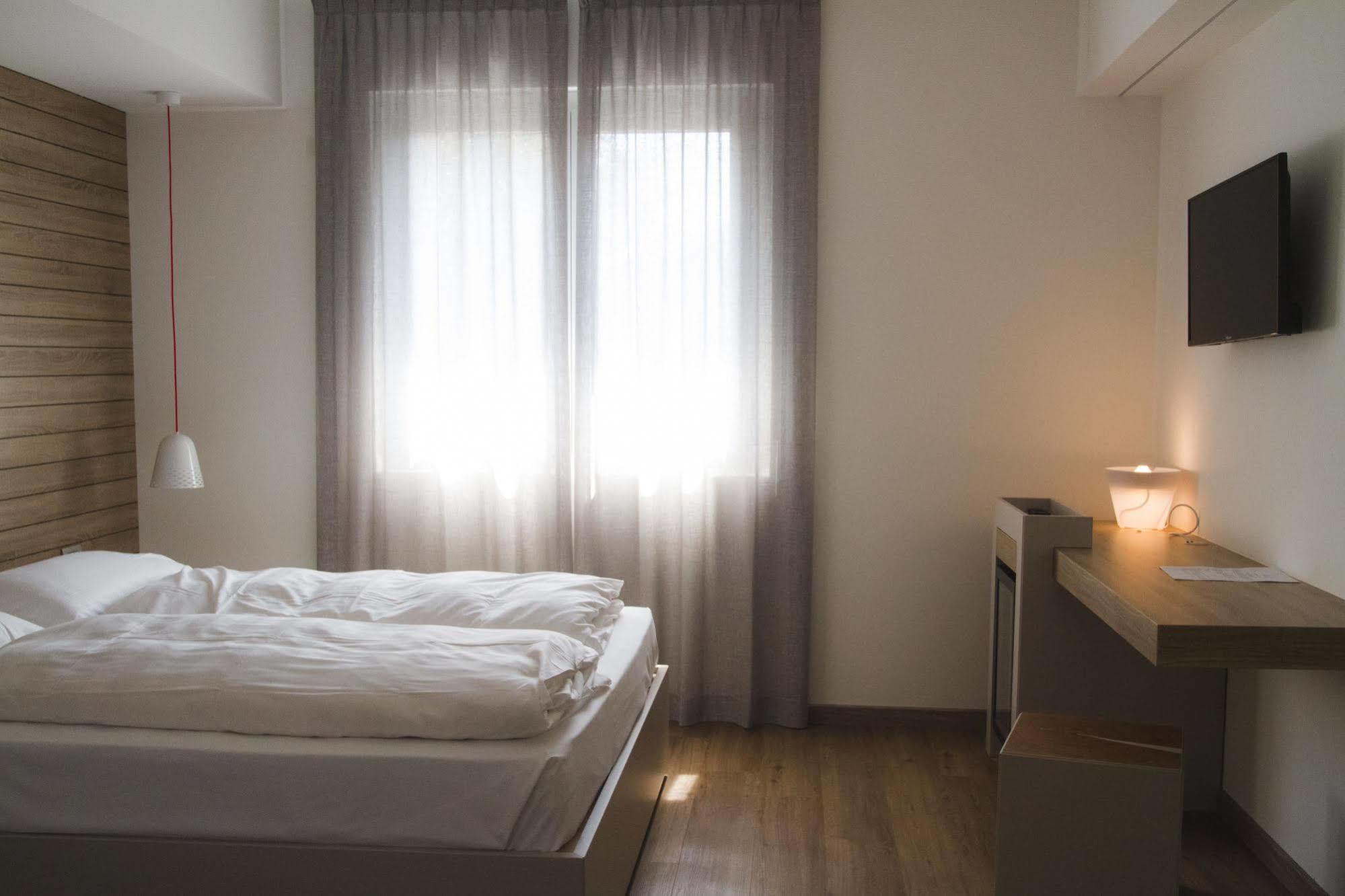 B612 Hotel Levico Terme Luaran gambar